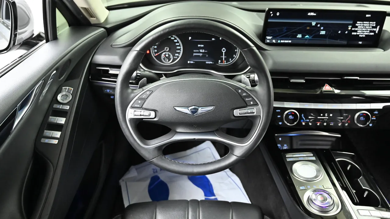 Genesis G80 — miniaturë 13