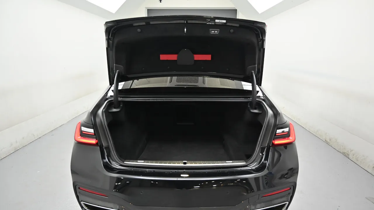 BMW 7er — miniaturë 19