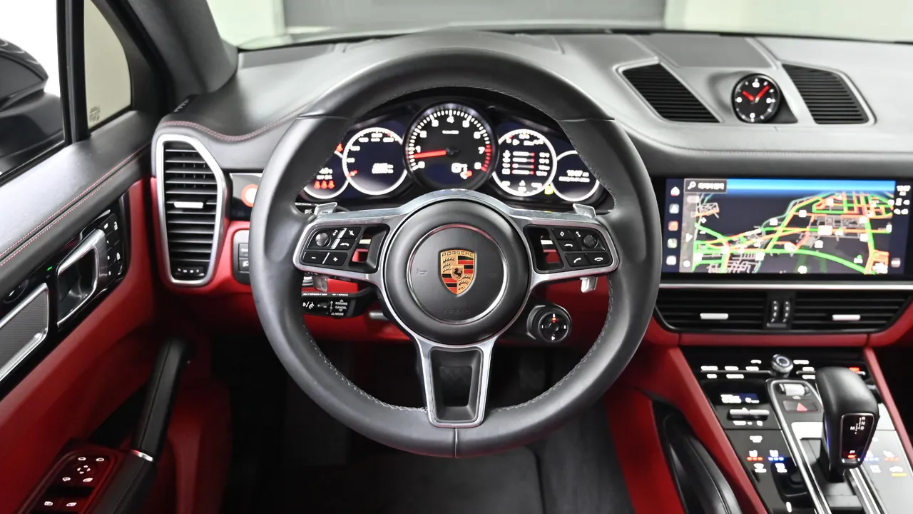 Porsche Cayenne — miniaturë 13
