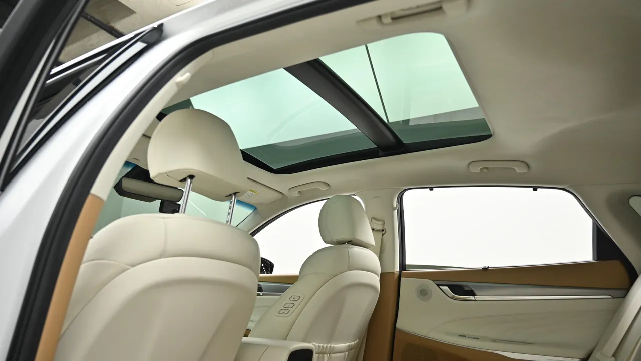 Hyundai Grandeur — miniaturë 18