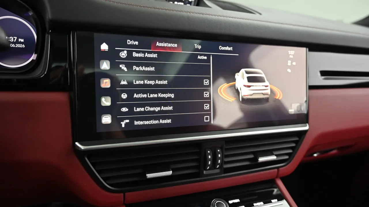 Porsche Cayenne — miniaturë 17