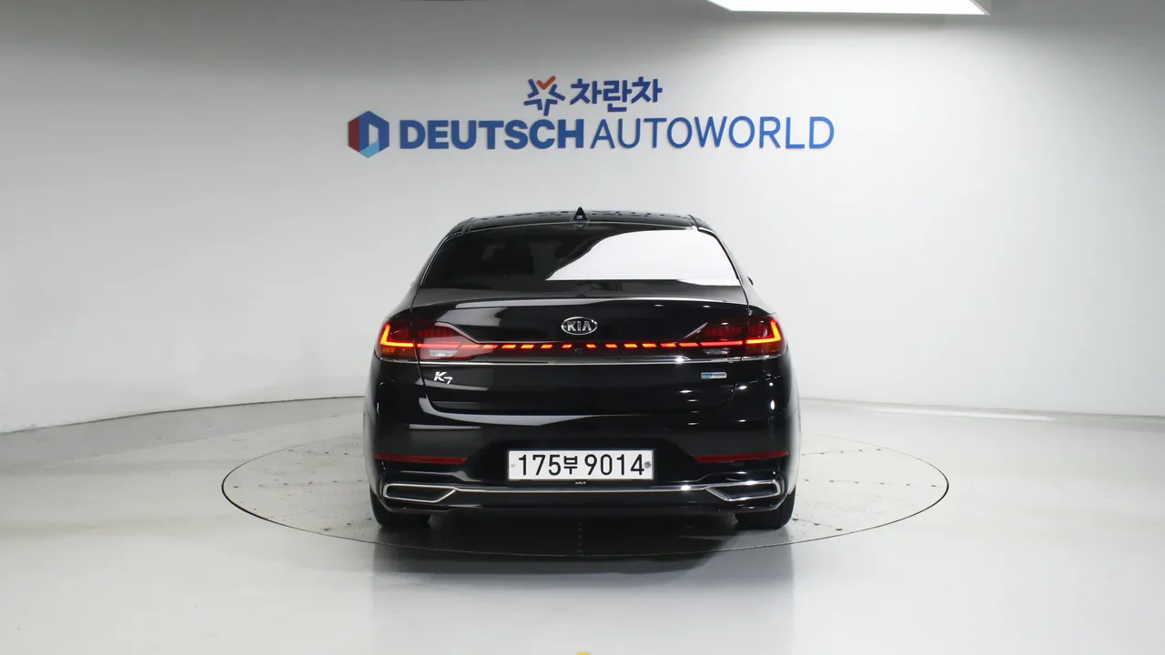Kia K7 — miniaturë 4