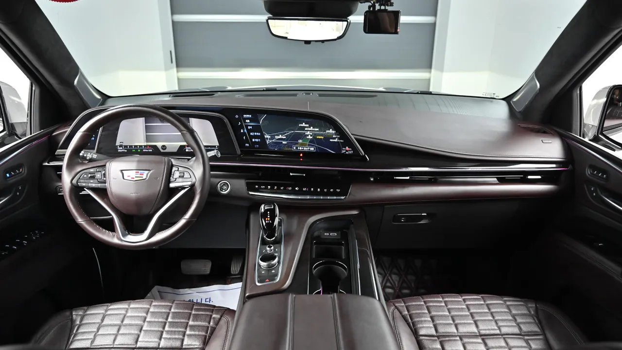 Cadillac Escalade — miniaturë 7