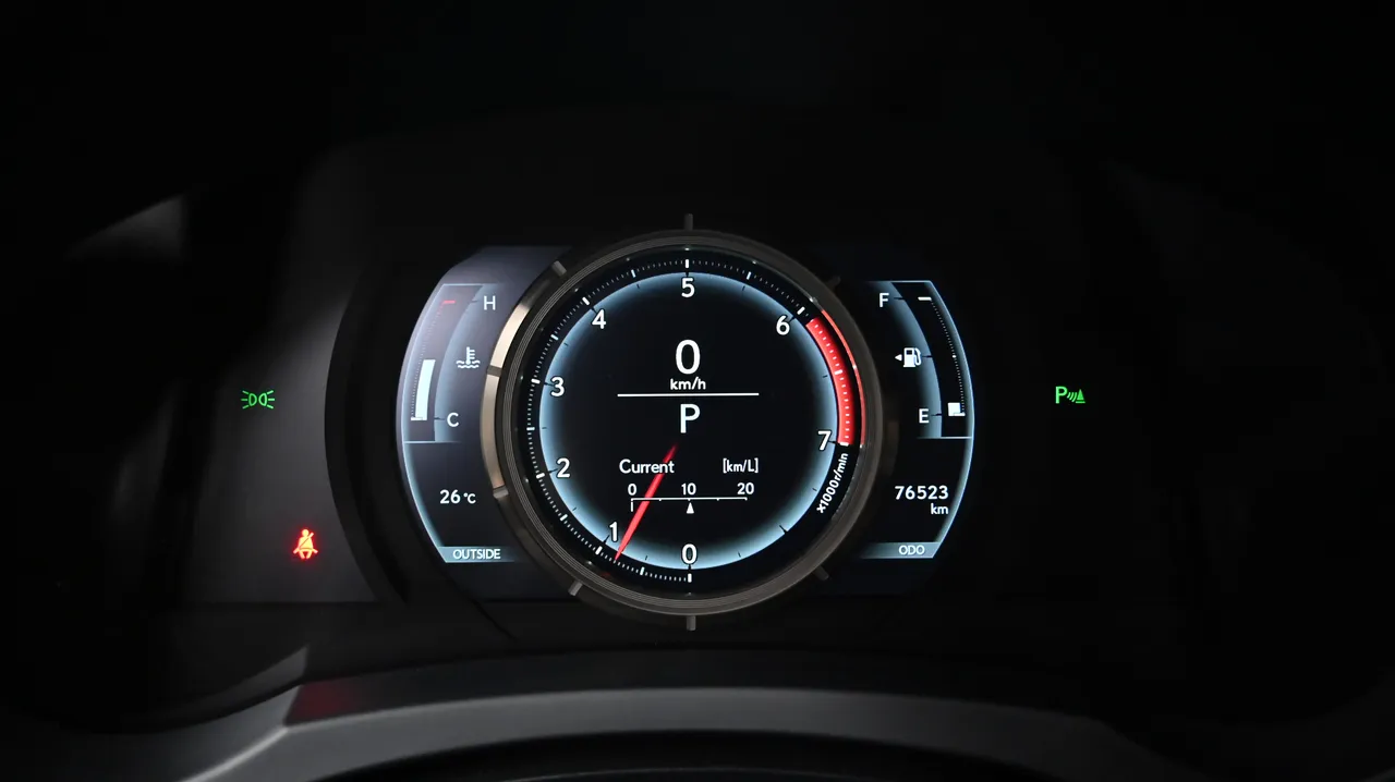 Lexus IS — miniaturë 8