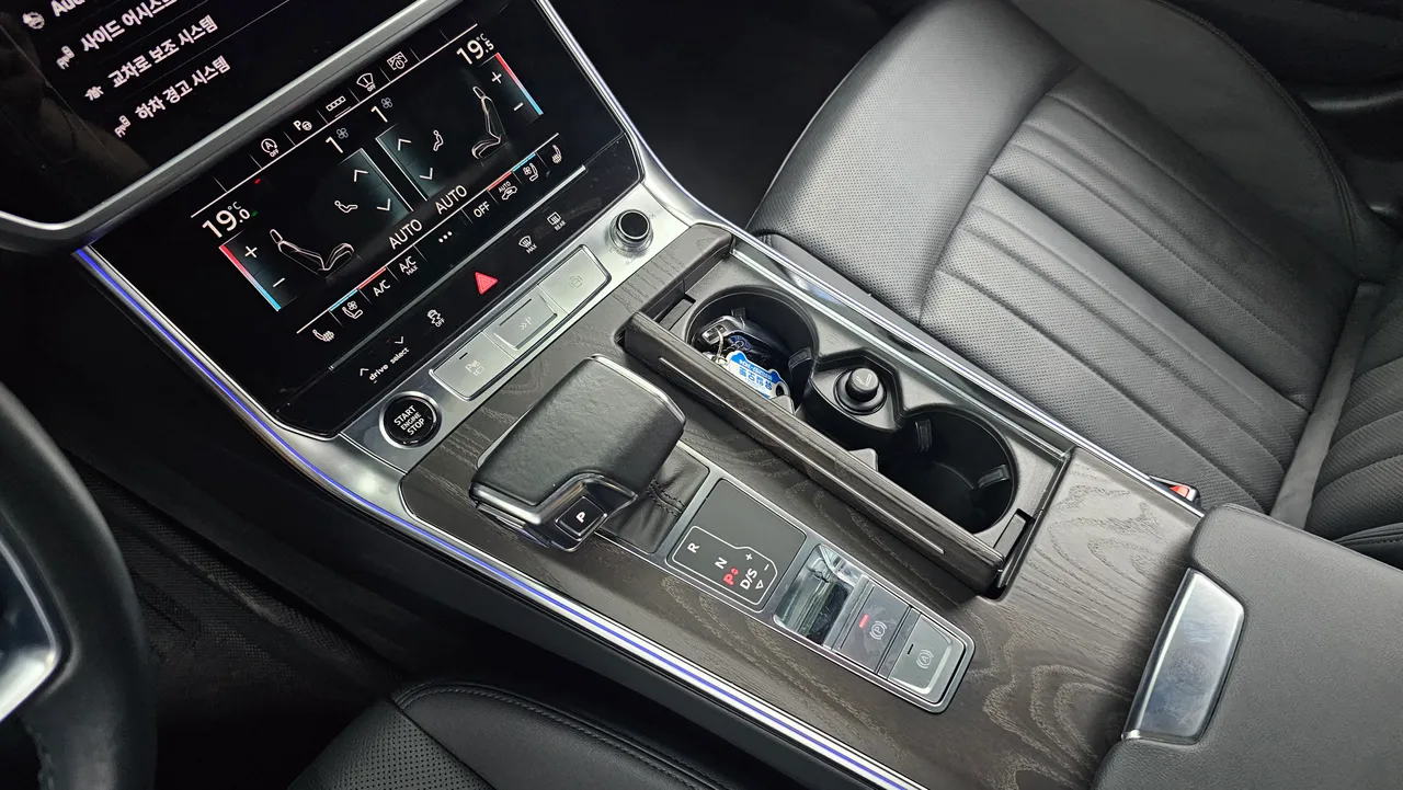 Audi A6 — miniaturë 9