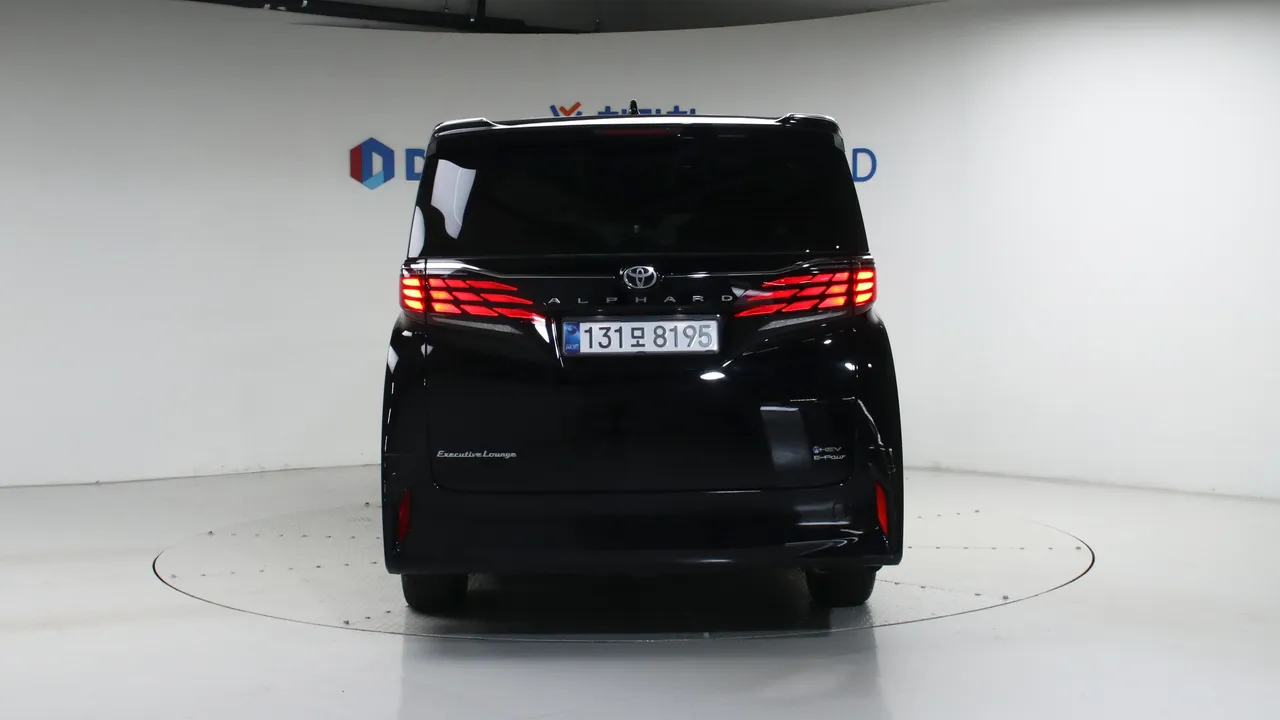 Toyota Alphard 4th Generation 2.5 HEV Executive 4WD