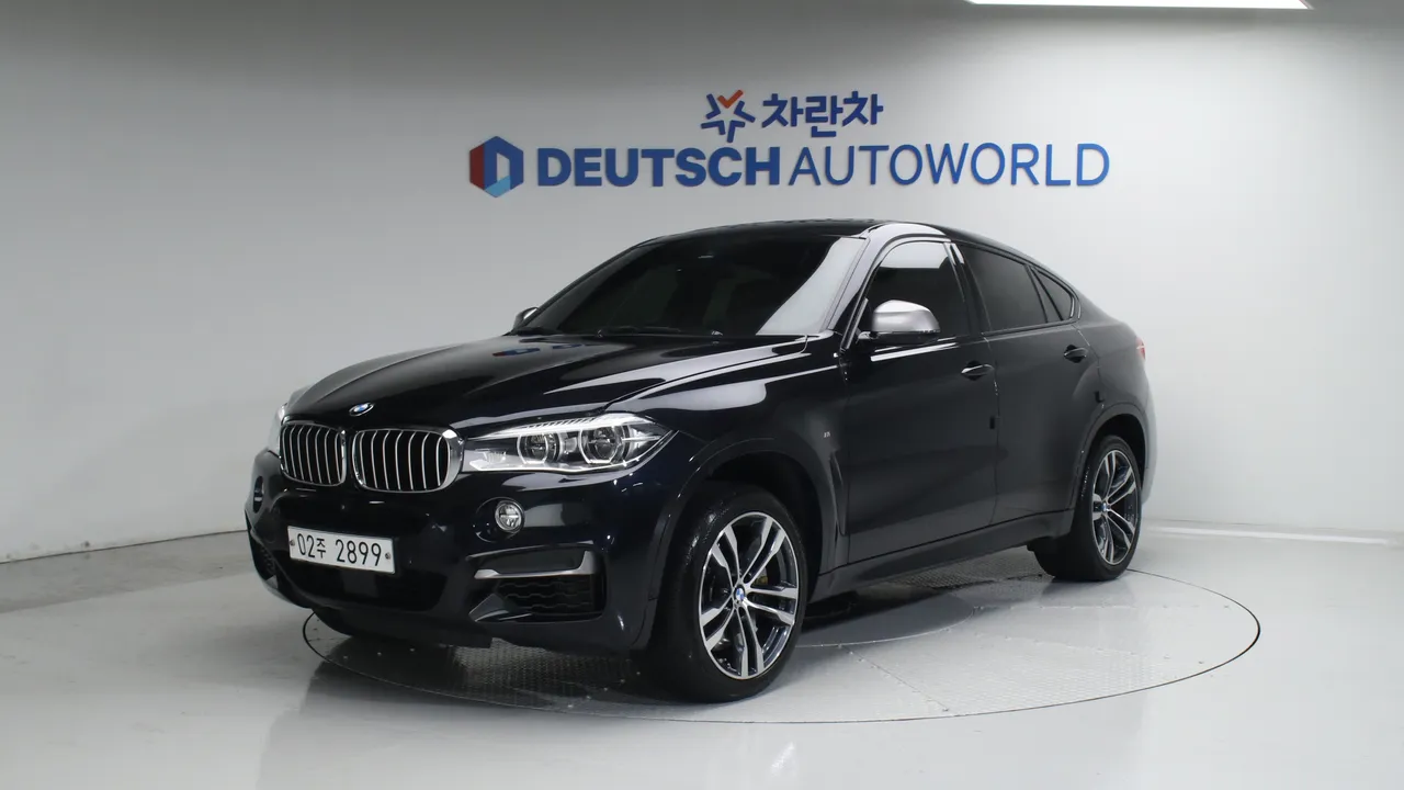 BMW X6 (F16) M50d