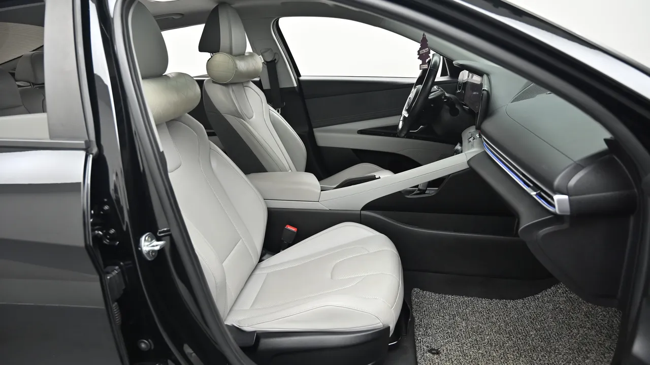 Hyundai Avante — miniaturë 10