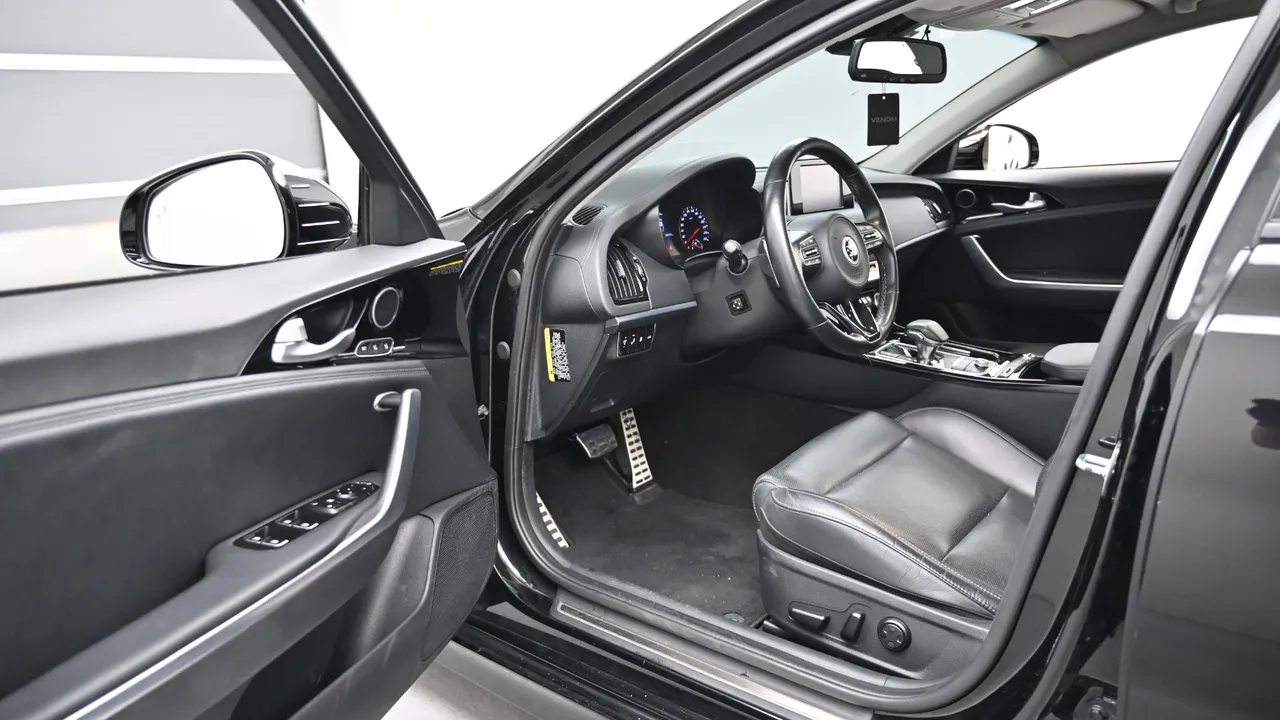 Kia Stinger — miniaturë 11
