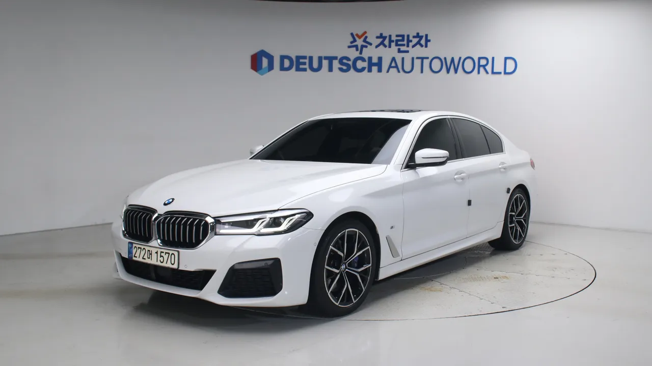 BMW 5er, 2022, фотография 2