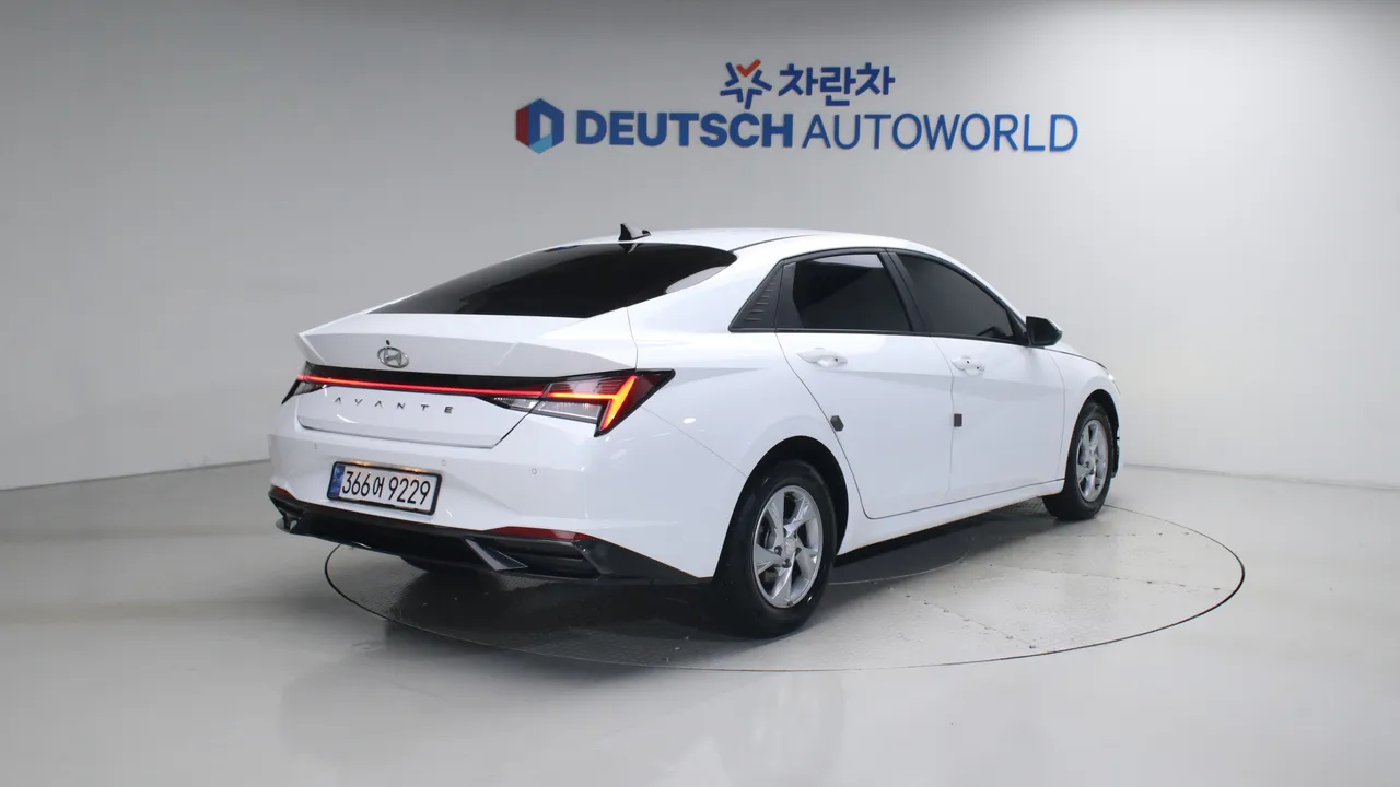 Hyundai Avante — miniaturë 2