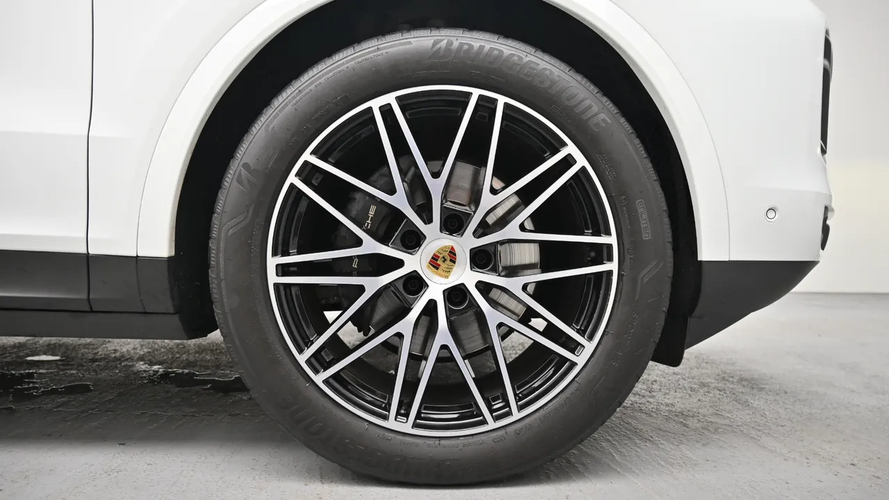 Porsche Cayenne — miniaturë 5