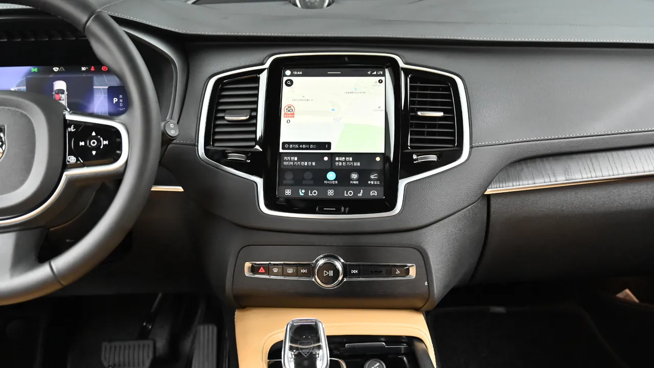 Volvo XC90 — miniaturë 14