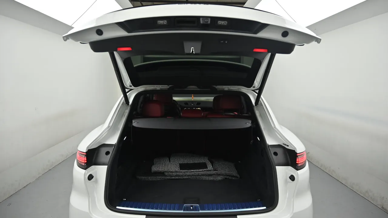 Porsche Cayenne — miniaturë 19