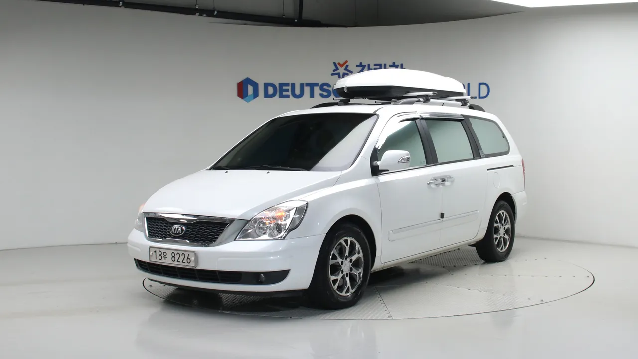 Kia Carnival 뉴카니발 리무진 GLX 최고급형 — foto 1