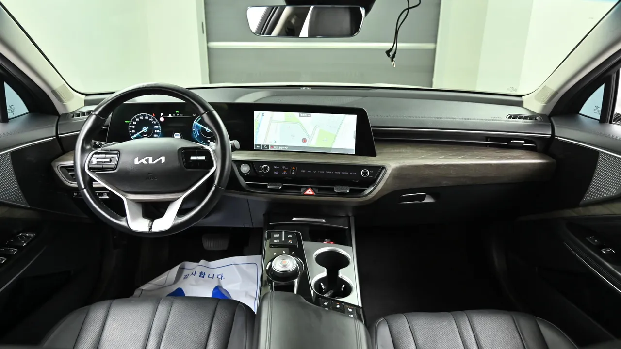 Kia K8 — miniaturë 7