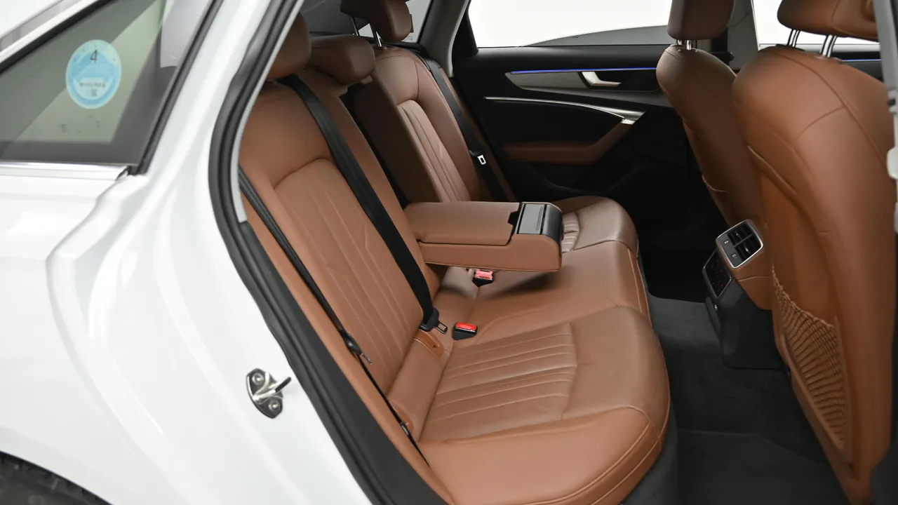 Audi A6 — miniaturë 12