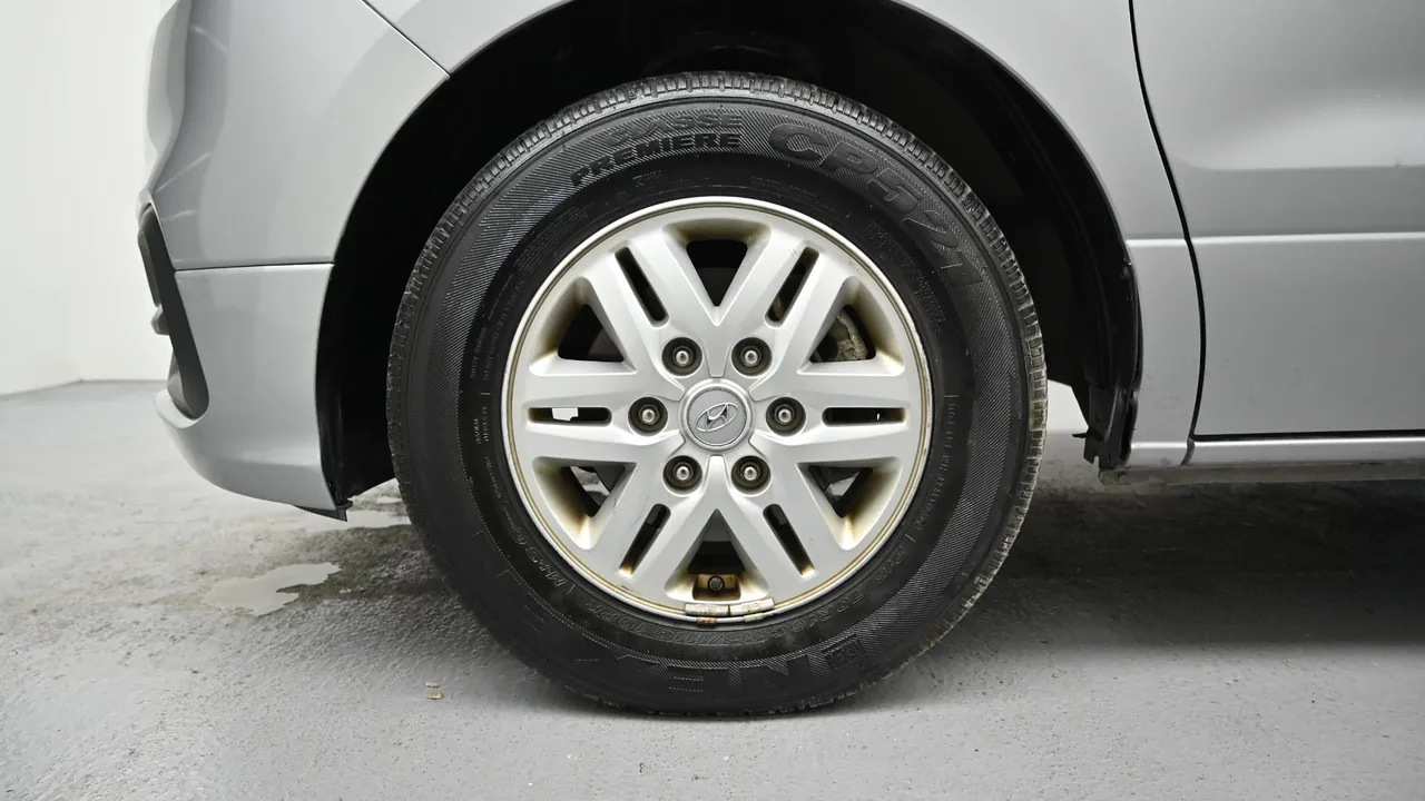 Hyundai Starex — miniaturë 5