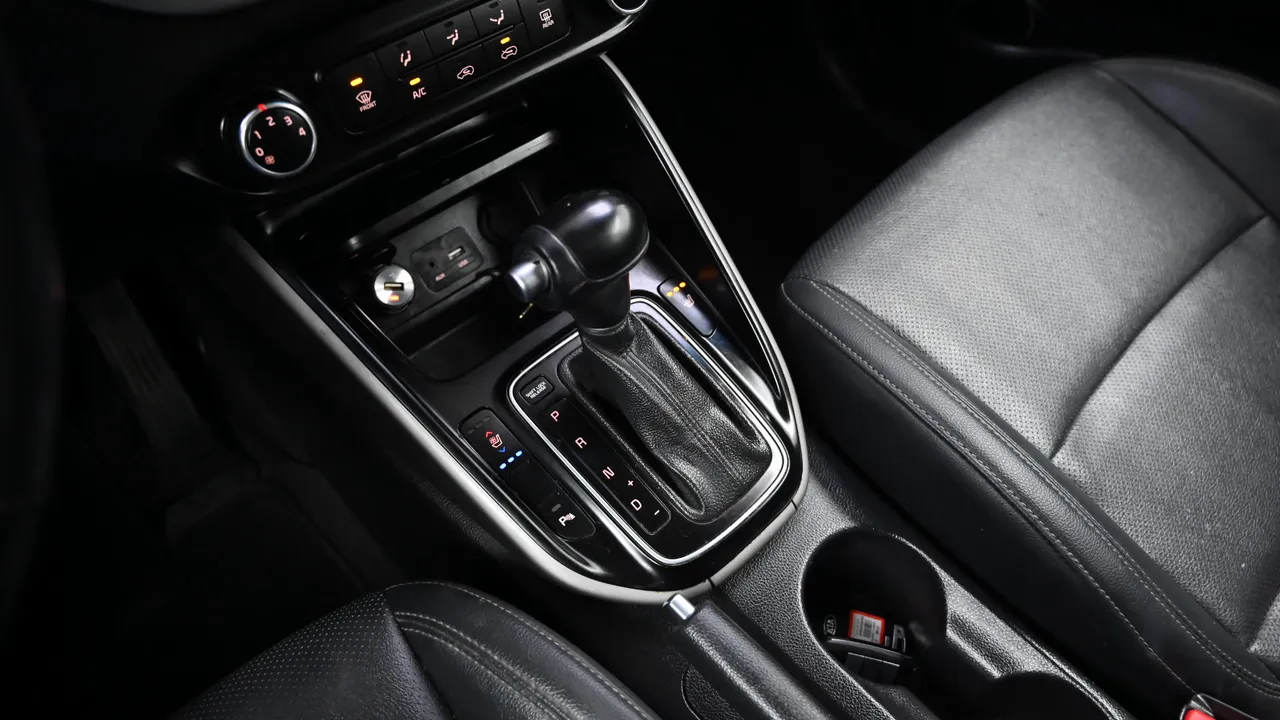 Kia The New Carens 1.7 VGT Prestige