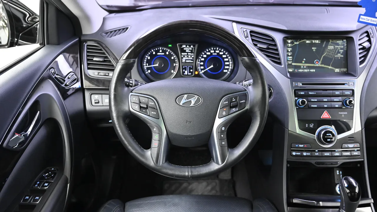Hyundai Grandeur — miniaturë 13