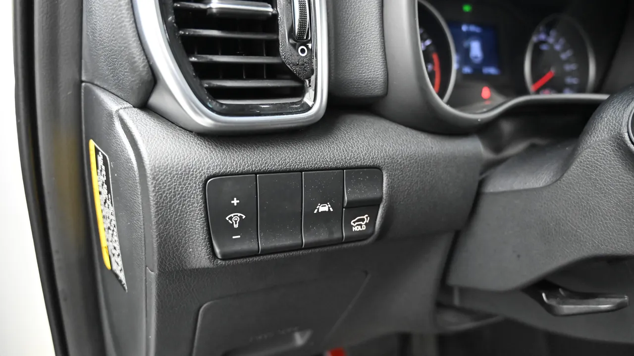 Kia Sportage — miniaturë 17