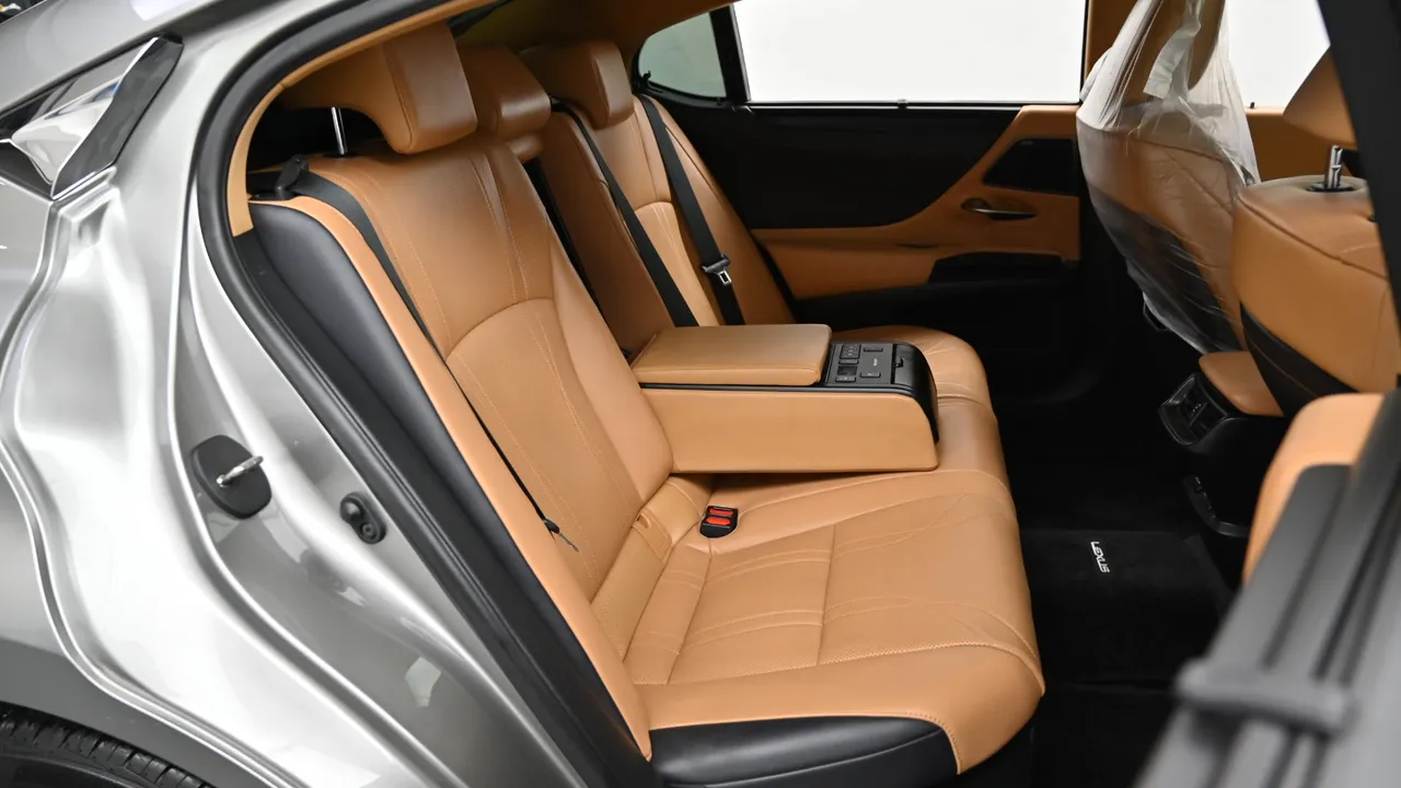Lexus ES — miniaturë 12