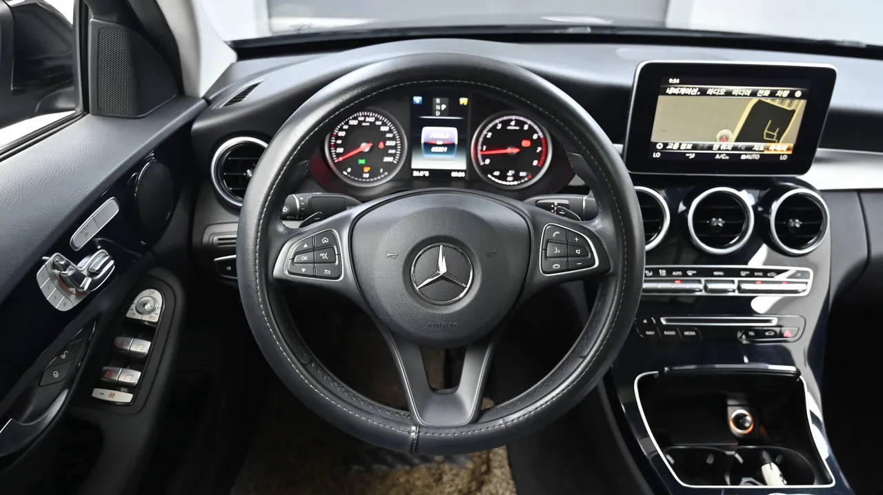 Mercedes-Benz C-klasse — miniaturë 13