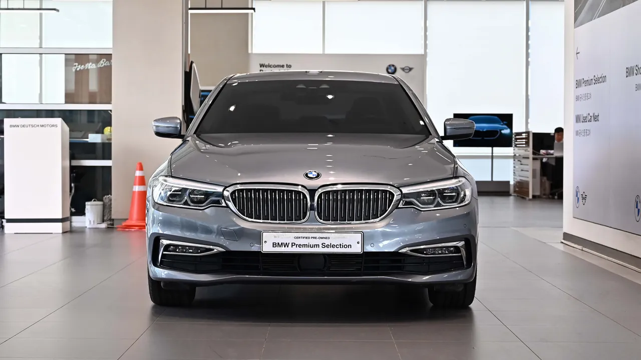 BMW 5er — miniaturë 2