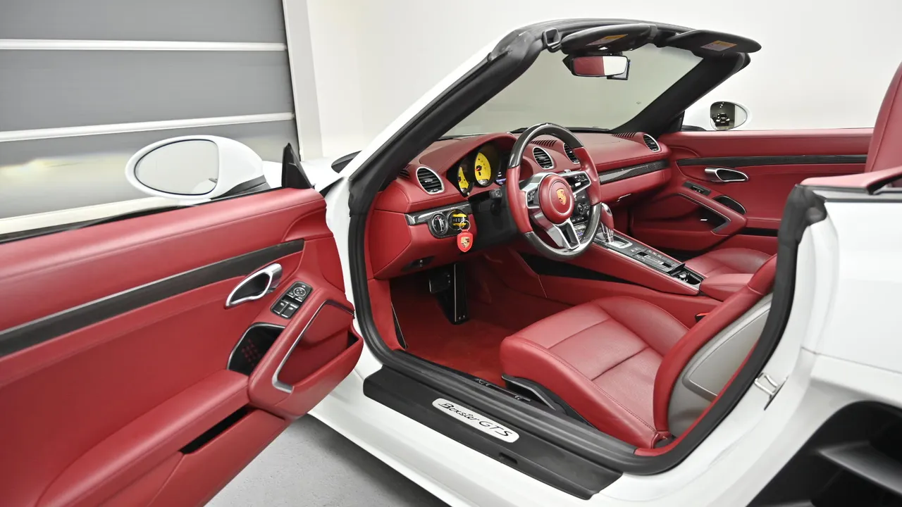 Porsche 718 — miniaturë 29