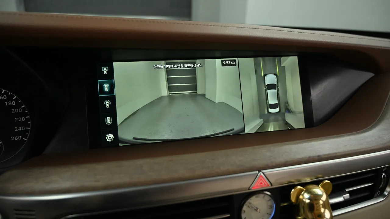 Genesis G90 — miniaturë 15