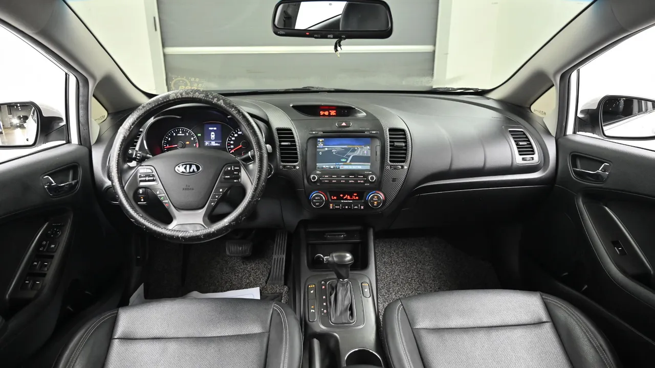 Kia K3 — miniaturë 7
