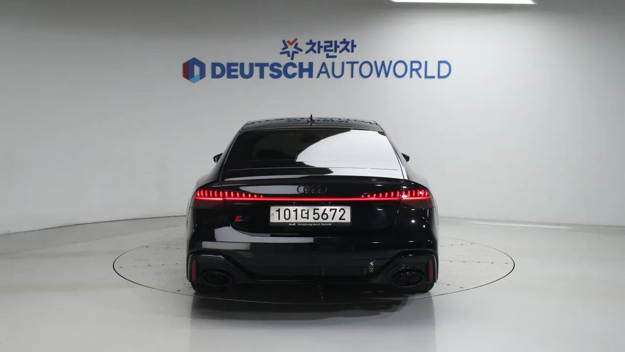 Audi A7 (C8) 55 TFSI Quattro Премиум