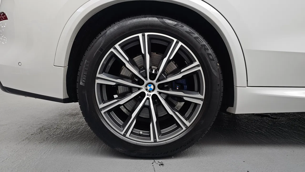 BMW X5 — miniaturë 5