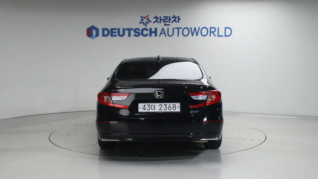 Honda Accord — miniaturë 4