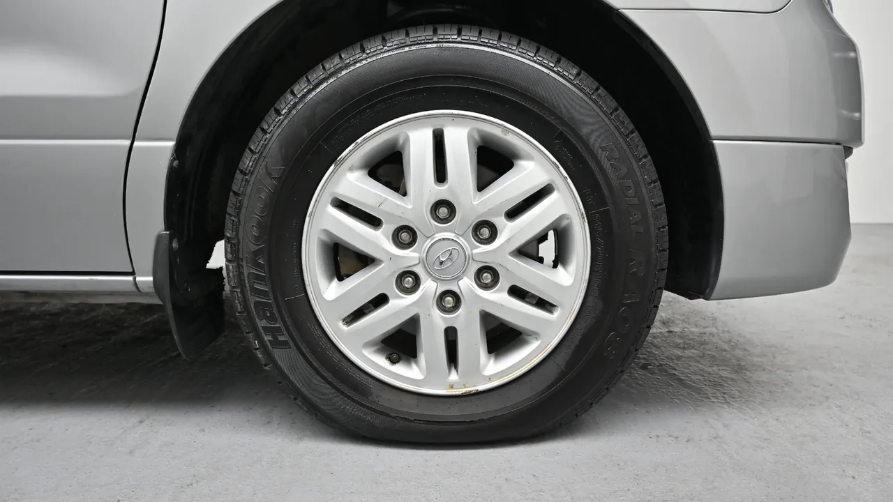 Hyundai Starex — miniaturë 27