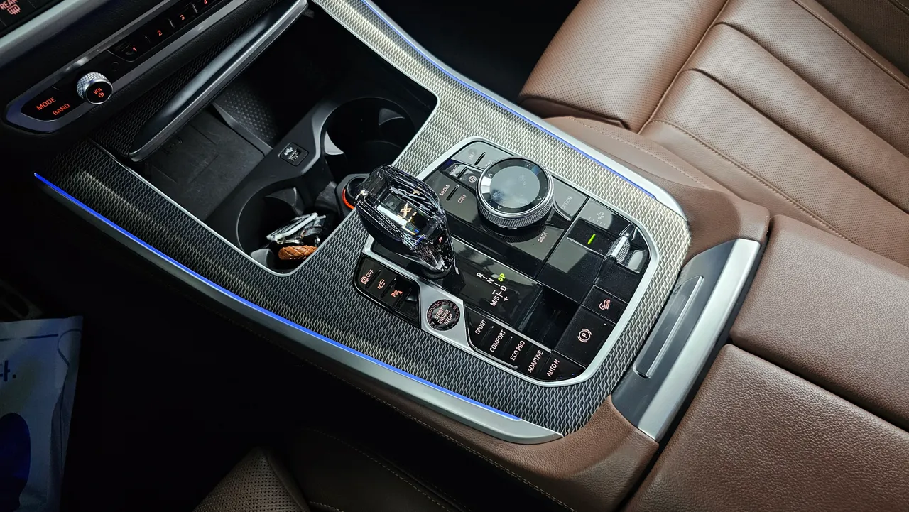 BMW X5 — miniaturë 9