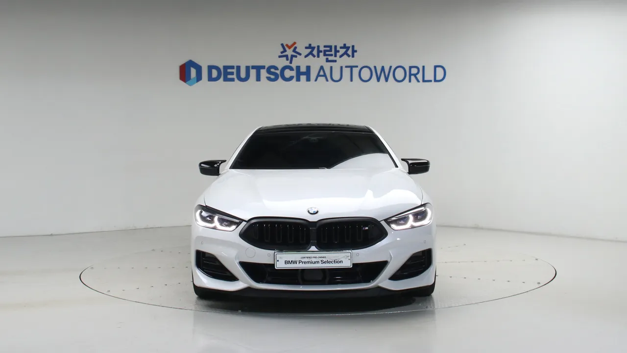 BMW 8er — miniaturë 3