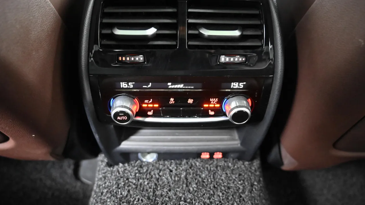 BMW 5er — miniaturë 16