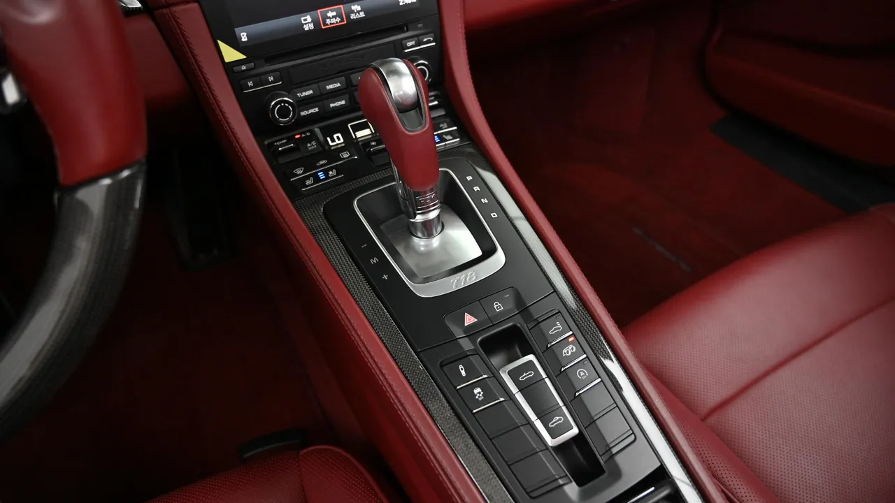 Porsche 718 Boxster 2.5 GTS