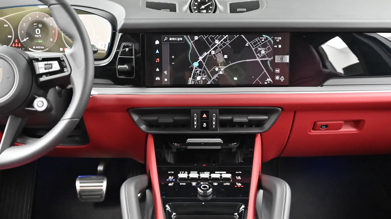 Porsche Cayenne — miniaturë 14