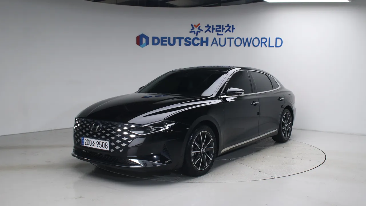 Hyundai Grandeur 3.3 — foto 1