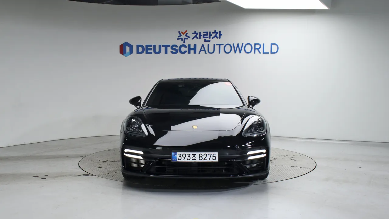 Porsche Panamera — miniaturë 3