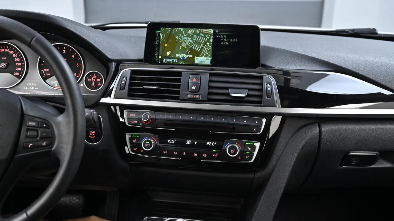 BMW 3er — miniaturë 14