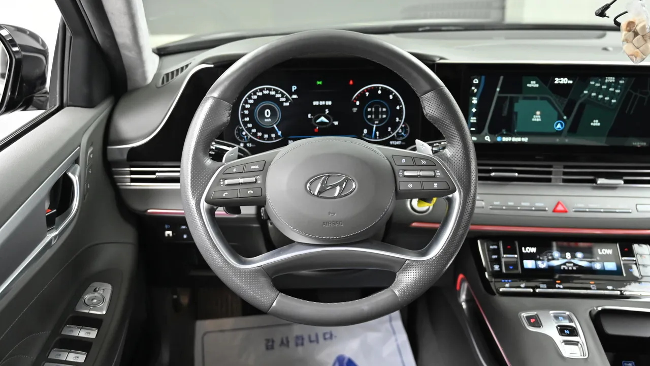 Hyundai Grandeur — miniaturë 13