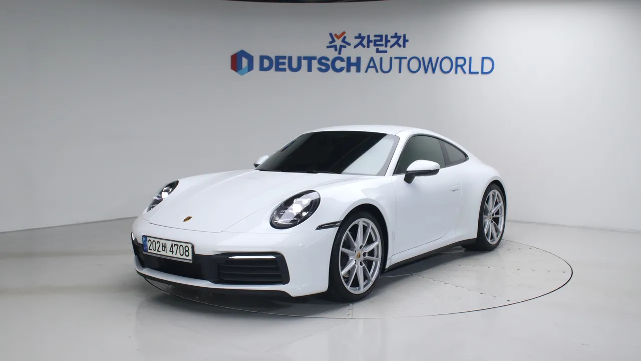Porsche 911 (992) Carrera
