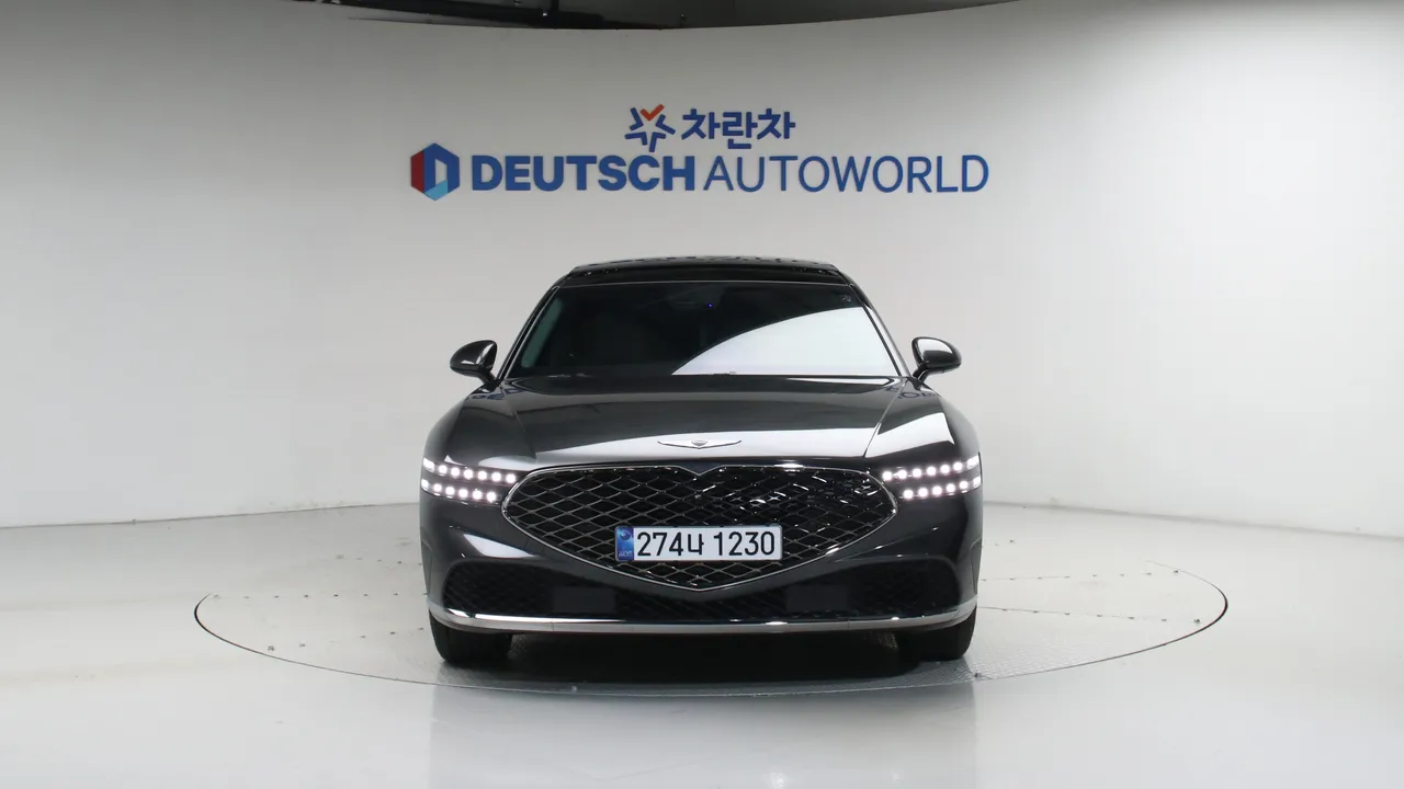 Genesis G90 — miniaturë 3
