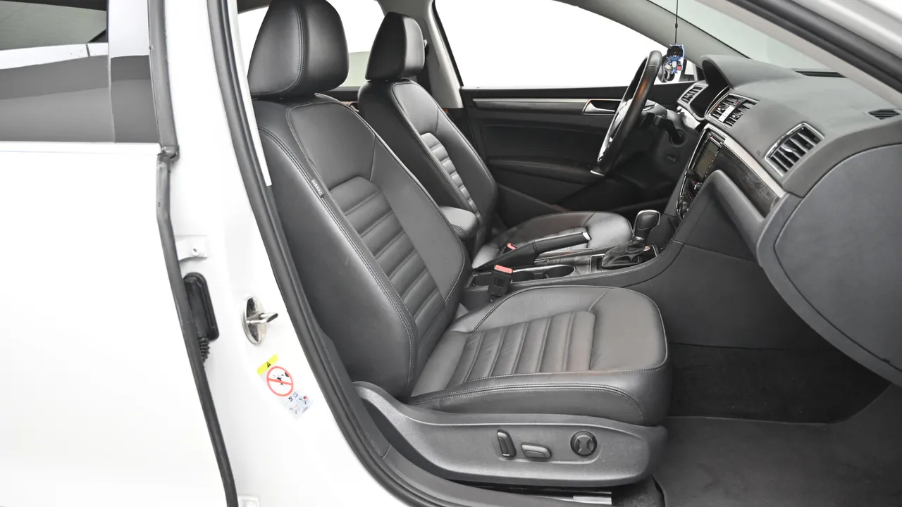 Volkswagen Passat — miniaturë 10