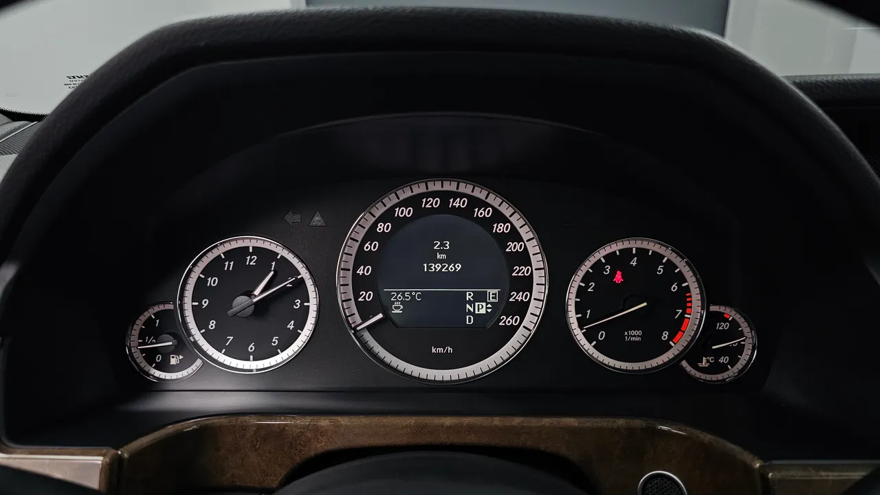 Mercedes-Benz E-klasse — miniaturë 8