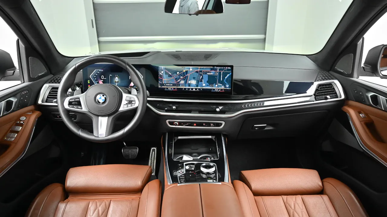 BMW X7 — miniaturë 7