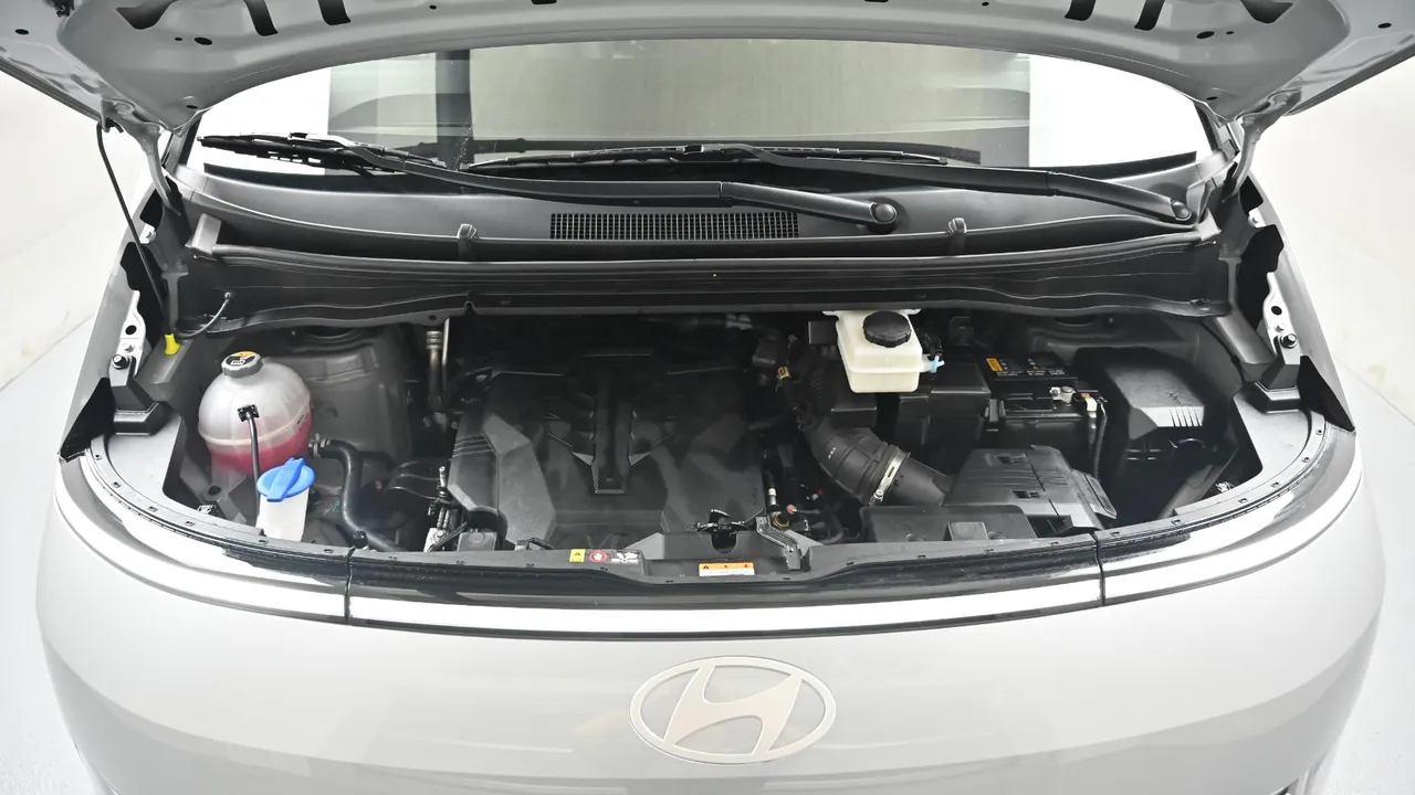 Hyundai Staria — miniaturë 6